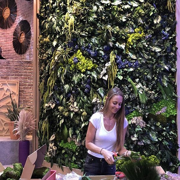 A Preserved Wall Garden for The Rachael Ray Show – New York City, NY - Naturalist Interiors